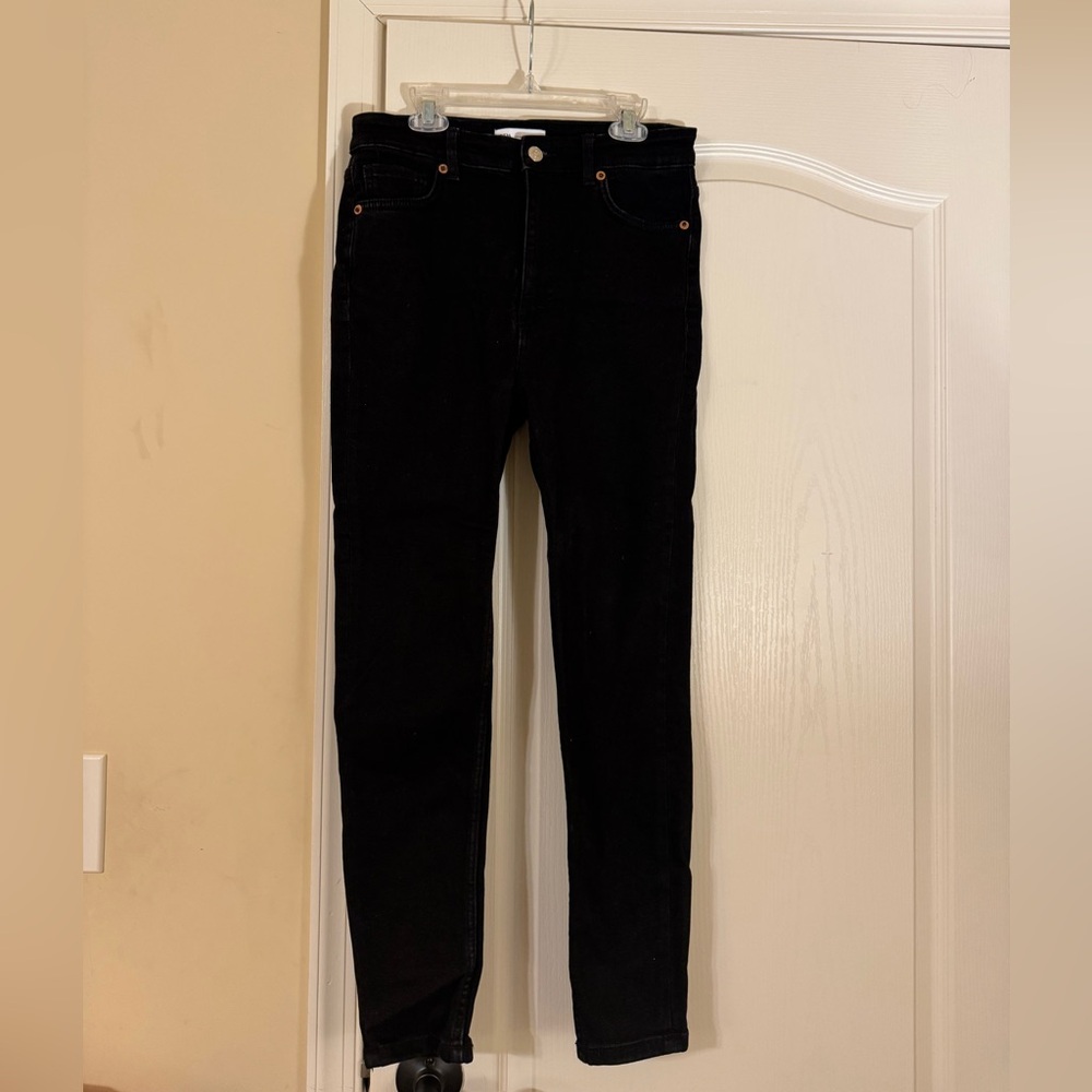 Zara Black Skinny Jeans